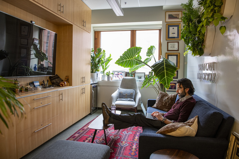 Alex Shalek in office