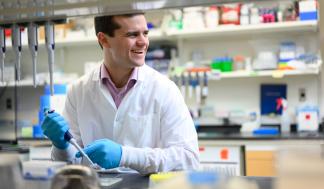 HST MEMP PhD candidate Louis DeRidder