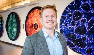 Matthew Jones is using experimental technology and computation to decode the molecular processes that underlie the way…