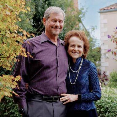 Photo: Ralph and Claire Brindis standing together